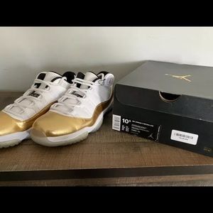 11 Lows Closing Ceremony (Size 10.5)